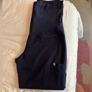 Figs Zola skinny maternity scrubs